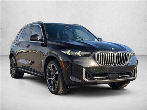Certified 2024 BMW X5 sDrive40i image 3