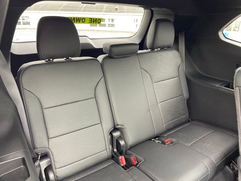 Used 2026 Buick Enclave Sport Touring w/ Super Cruise Package image 43