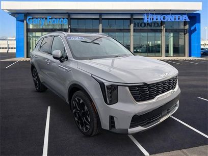Used 2025 Kia Sorento SX