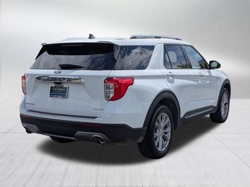 Used 2023 Ford Explorer Limited image 6