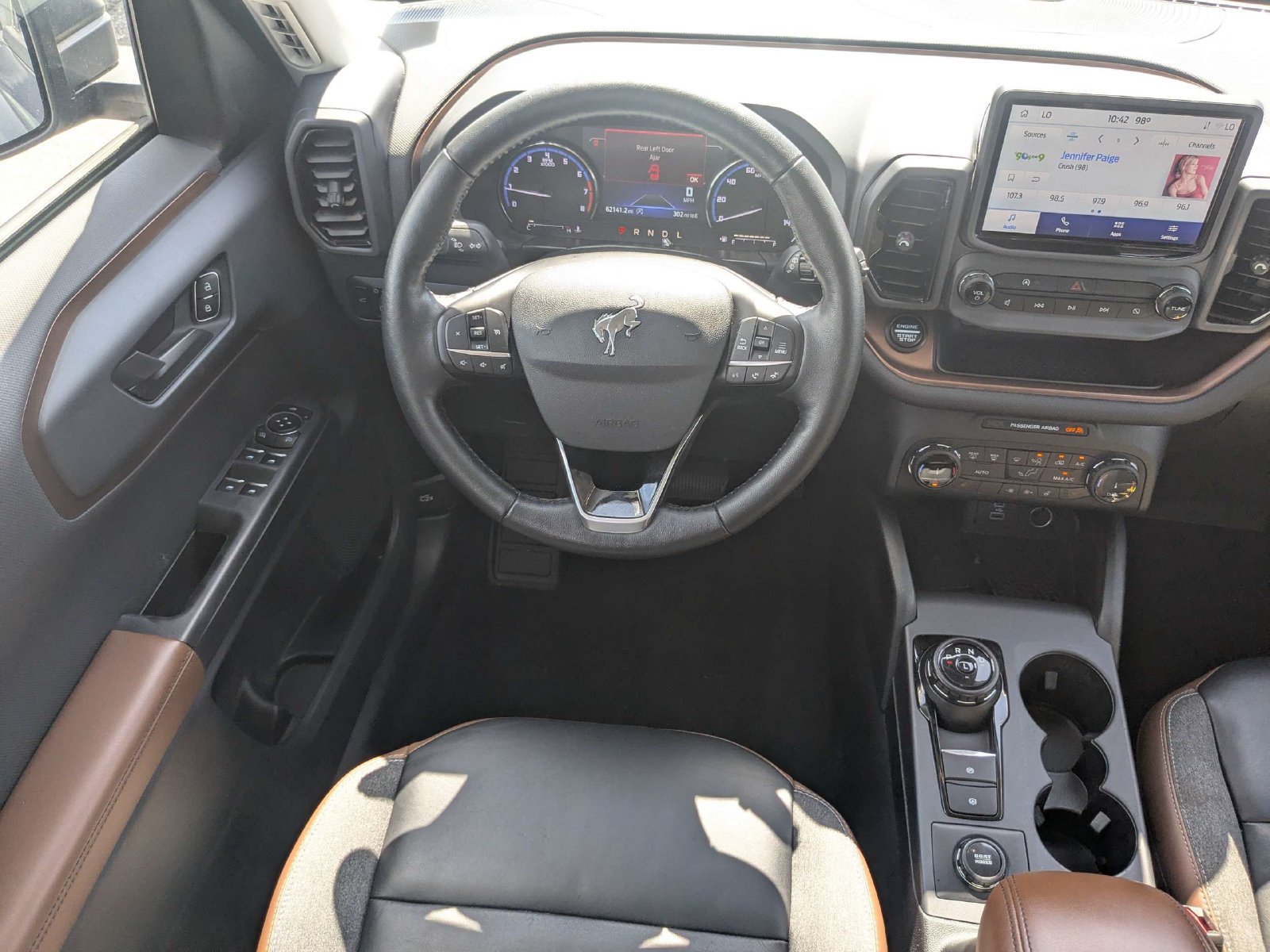 Used 2022 Ford Bronco Sport Outer Banks w/ Tech Package AWD/4WD image 16