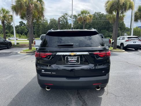 Used 2022 Chevrolet Traverse LT AWD/4WD image 9