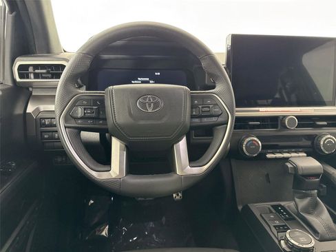 Certified 2025 Toyota Tacoma TRD Sport image 28