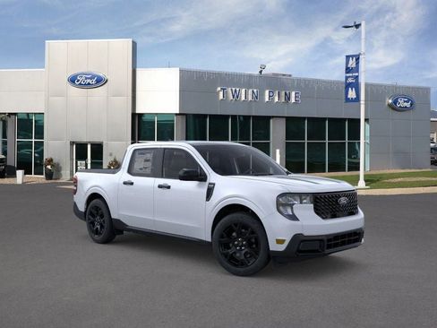 New 2025 Ford Maverick XLT w/ Equipment Group 301A image 7