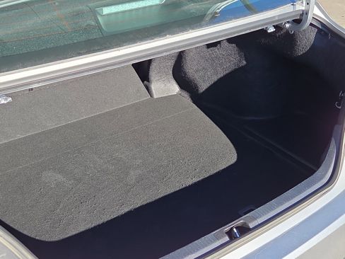 Used 2025 Toyota Camry Hybrid image 8