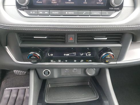 Certified 2023 Nissan Rogue SV AWD/4WD image 26
