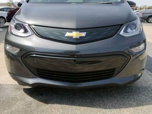 Used 2019 Chevrolet Bolt Premier w/ Infotainment Package image 6