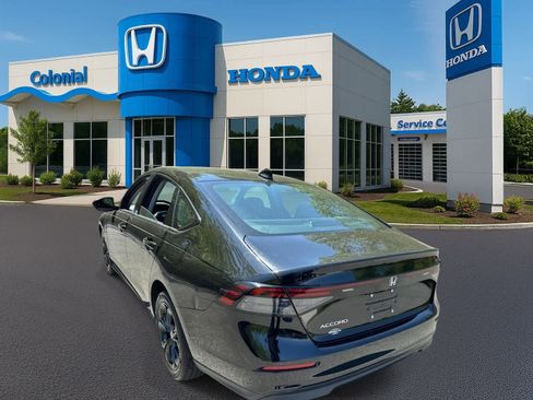 Used 2025 Honda Accord SE image 4