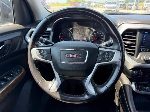 Used 2020 GMC Acadia SLE FWD image 13
