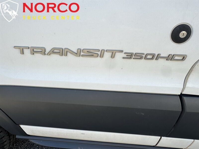 Used 2017 Ford Transit 350 138 DRW w/ Exterior Upgrade Package RWD image 12