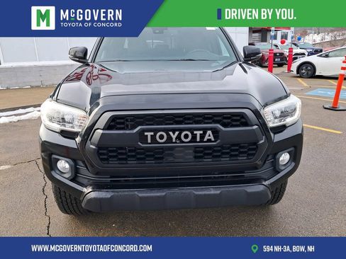 Used 2019 Toyota Tacoma TRD Off-Road image 6
