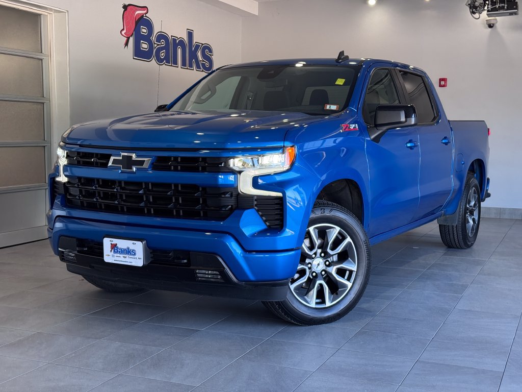 Certified 2022 Chevrolet Silverado 1500 RST w/ Z71 Off-Road Package AWD/4WD image 2
