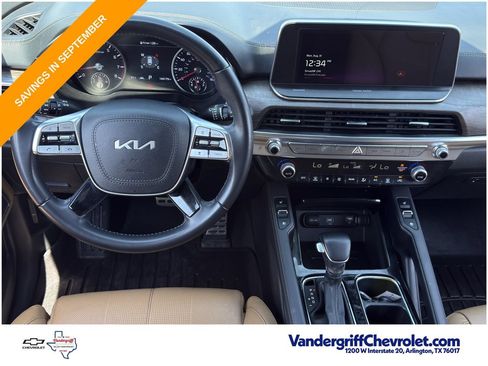 Used 2022 Kia Telluride SX w/ Towing Package FWD image 11