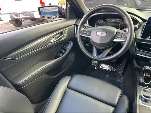 Used 2021 Cadillac CT5 V image 19