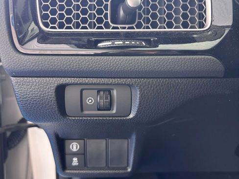 Used 2023 Honda Civic EX-L image 19