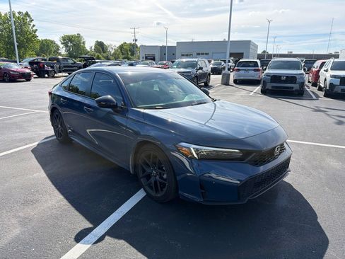 Used 2025 Honda Civic Sport image 8