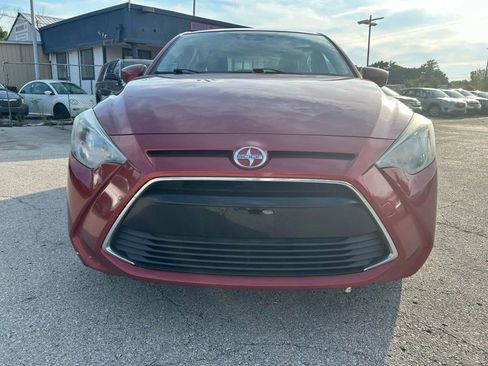 Used 2016 Scion iA image 8