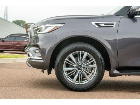 Used 2024 INFINITI QX80 Luxe AWD/4WD image 10