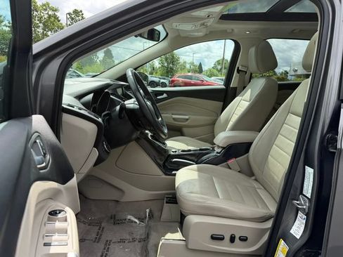 Used 2014 Ford Escape Titanium w/ Equipment Group 401A AWD/4WD image 15