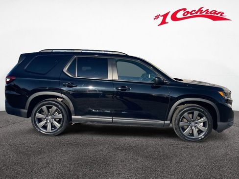 Certified 2023 Honda Pilot Sport image 27