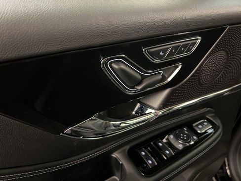 New 2026 Lincoln Corsair Premiere image 28