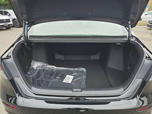 New 2026 Honda Accord LX image 16
