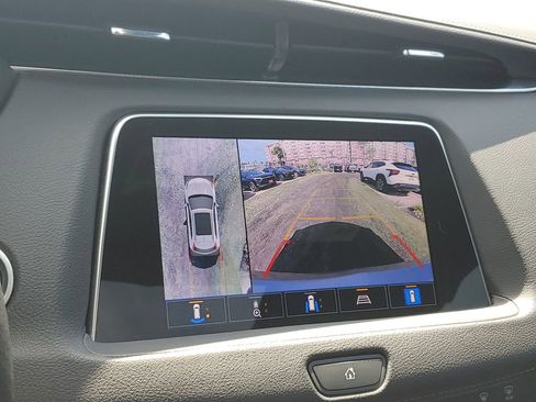 Used 2023 Cadillac XT4 Sport w/ Enhanced Visibility Package AWD/4WD image 28