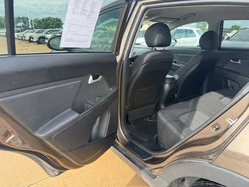 Used 2013 Kia Sportage LX FWD image 16