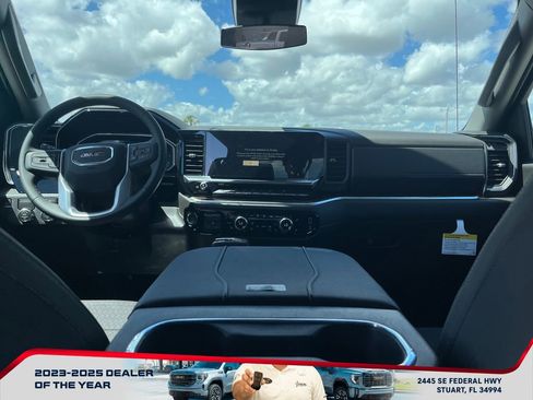 New 2026 GMC Sierra 1500 Elevation image 15