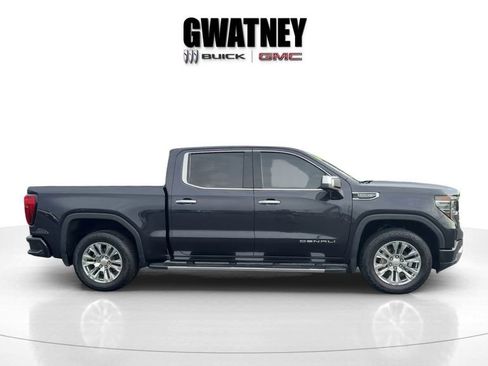 Used 2022 GMC Sierra 1500 Denali AWD/4WD image 6