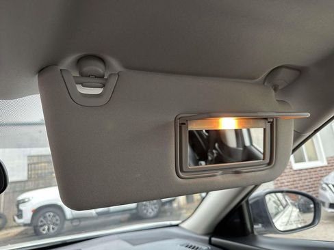 Used 2025 Nissan Altima 2.5 SR image 35