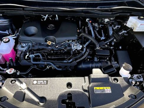 Certified 2024 Toyota Sienna LE image 31