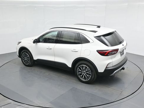 New 2025 Ford Escape SE w/ PHEV Premium Package image 45