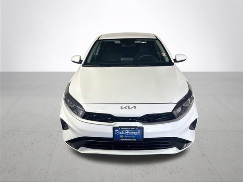 Used 2024 Kia Forte LXS FWD image 3