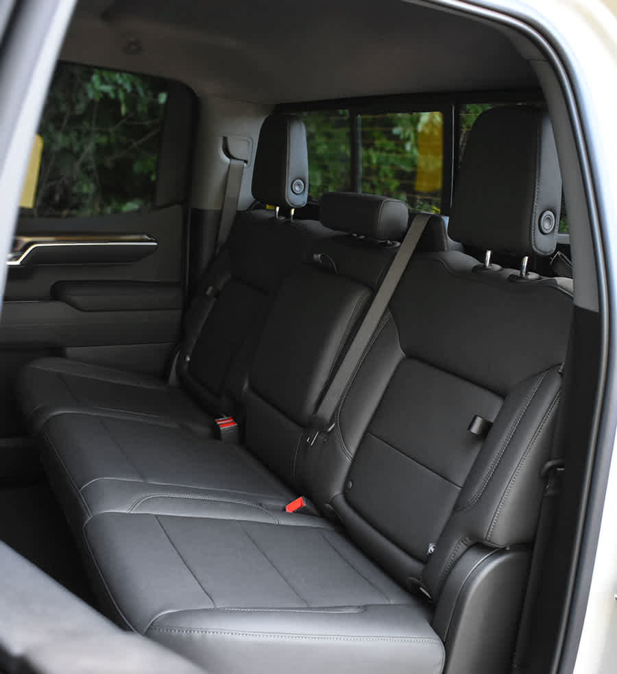 New 2026 Chevrolet Silverado 1500 RST w/ RST All Star Premium Package AWD/4WD image 11