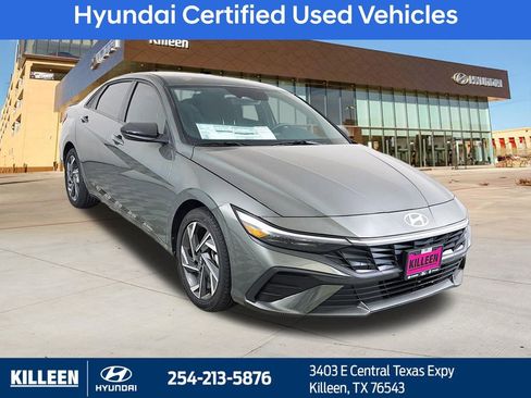 Used 2025 Hyundai Elantra Sport image 1