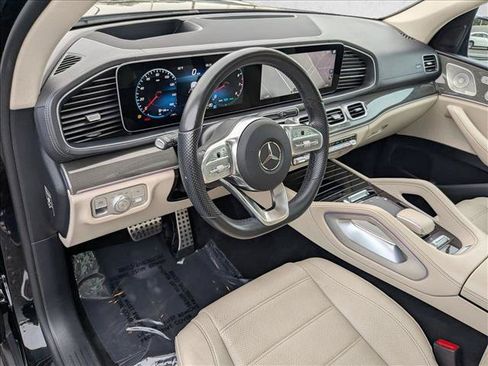 Certified 2023 Mercedes-Benz GLS 580 4MATIC image 10