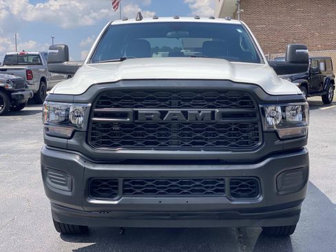 Used 2024 RAM 2500 Tradesman AWD/4WD image 10