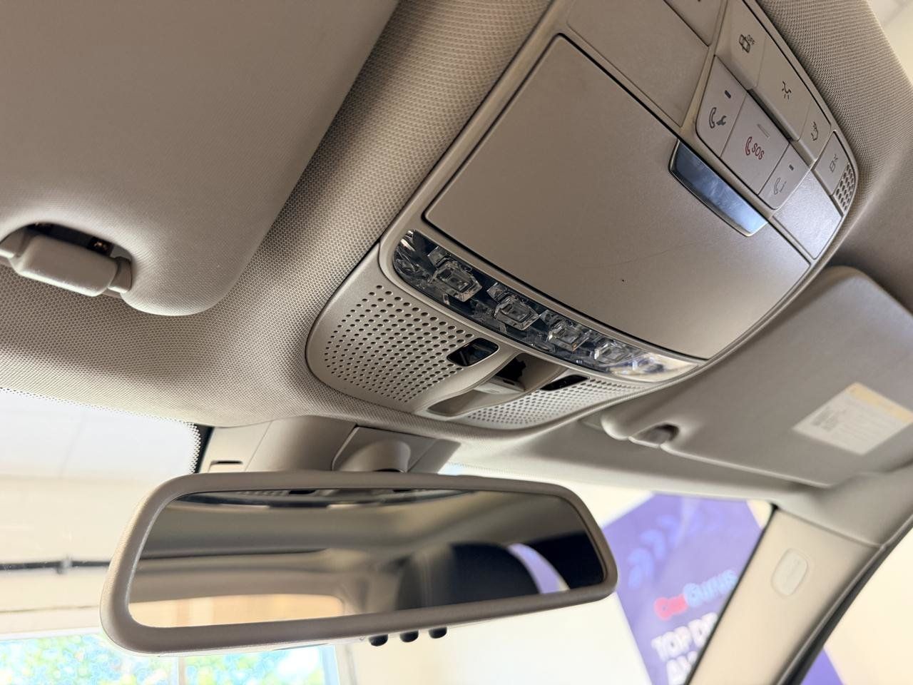 Used 2017 Mercedes-Benz C 300 Sedan image 42