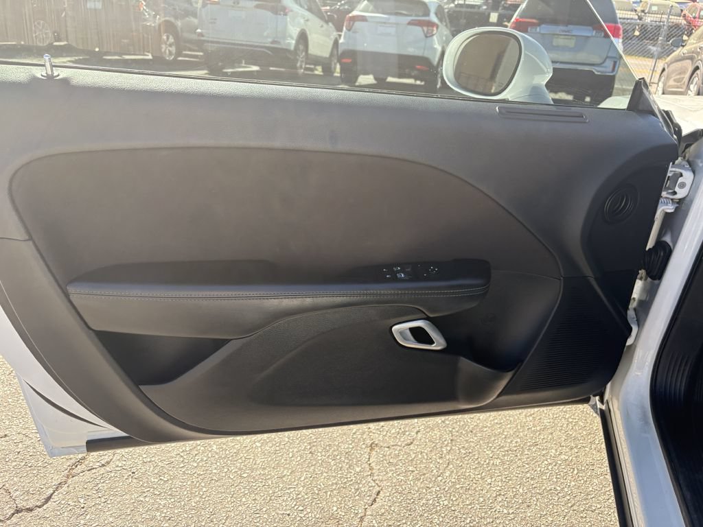 Used 2020 Dodge Challenger SXT w/ Blacktop Package RWD image 9
