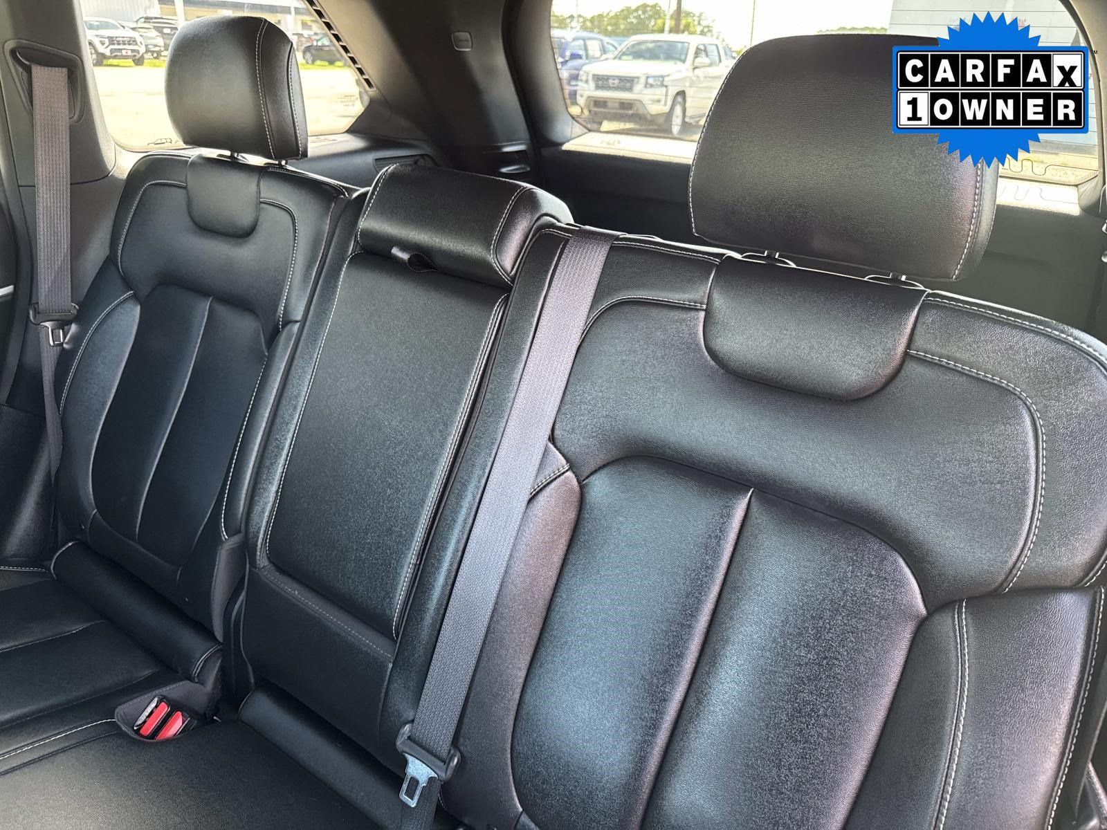 Used 2024 Jeep Grand Cherokee Limited RWD image 14