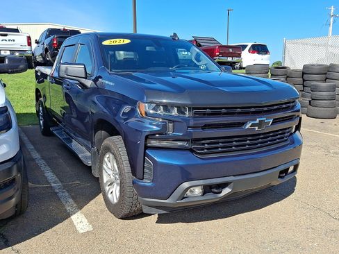 Used 2021 Chevrolet Silverado 1500 RST w/ Convenience Package II AWD/4WD image 1