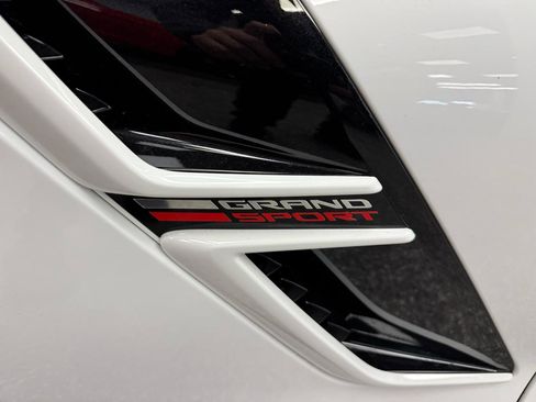 Used 2019 Chevrolet Corvette Grand Sport RWD image 28