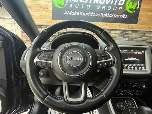 Used 2021 Jeep Compass Latitude w/ Sun and Sound Group AWD/4WD image 20