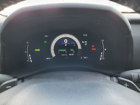 Used 2026 Toyota Camry SE w/ Multimedia Upgrade Package image 10