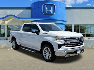 Used 2022 Chevrolet Silverado 1500 LTZ w/ LTZ Premium Package AWD/4WD video 1
