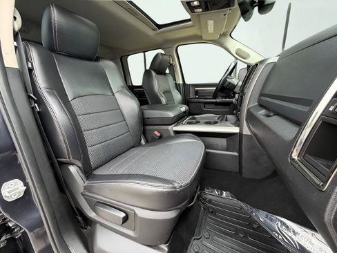 Used 2018 RAM 1500 Sport w/ Convenience Group AWD/4WD image 32