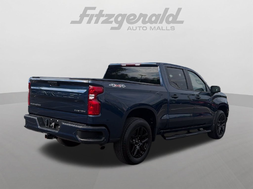 Used 2023 Chevrolet Silverado 1500 Custom AWD/4WD image 8
