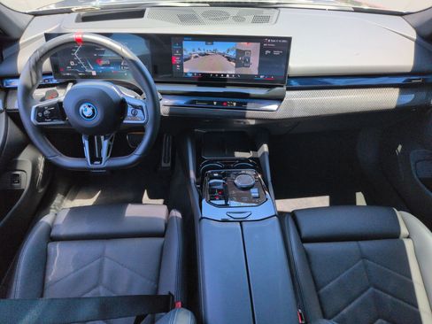 Used 2025 BMW i5 M60 w/ Premium Package AWD/4WD image 29