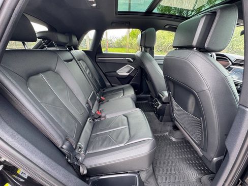 Used 2022 Audi Q3 2.0T Premium Plus AWD/4WD image 15